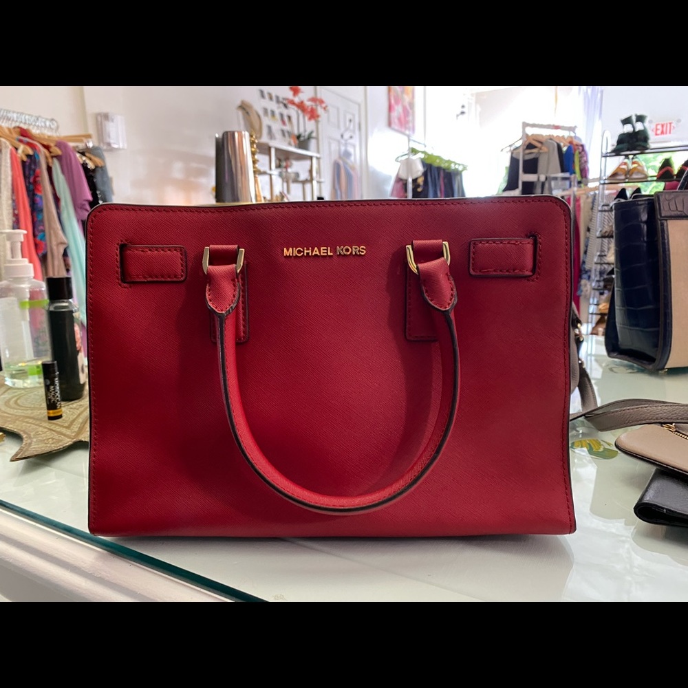 💢SOLD💢 Michael Kors Red Bag
